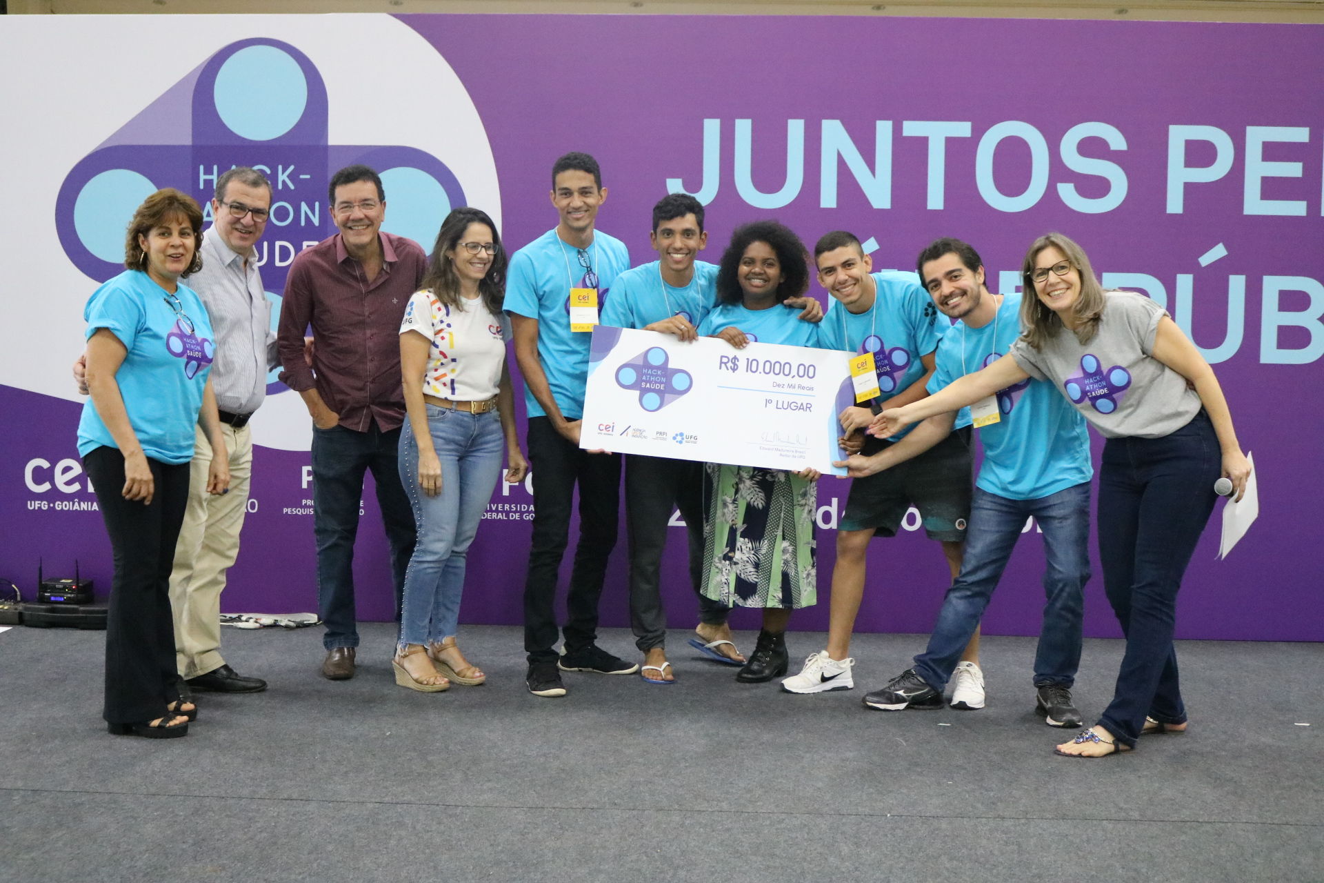 Equipe Equalize - primeiro lugar 1º Hackathon em Saúde UFG